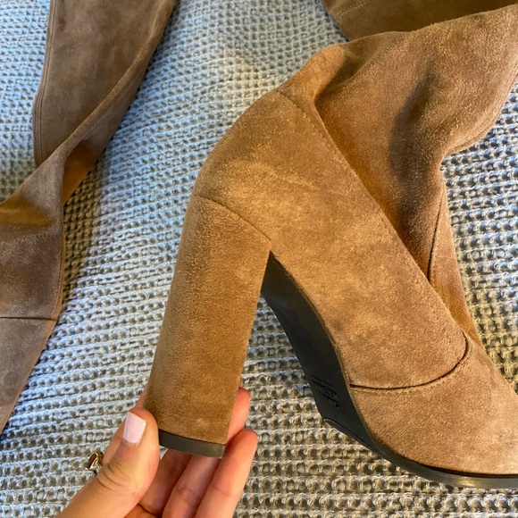 Stuart Weitzman Women’s Highland Boot in Taupe Suede Size 7.5 Over the Knee Boot - Picture 11 of 14